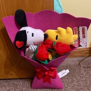 Snoopy flower bouquet